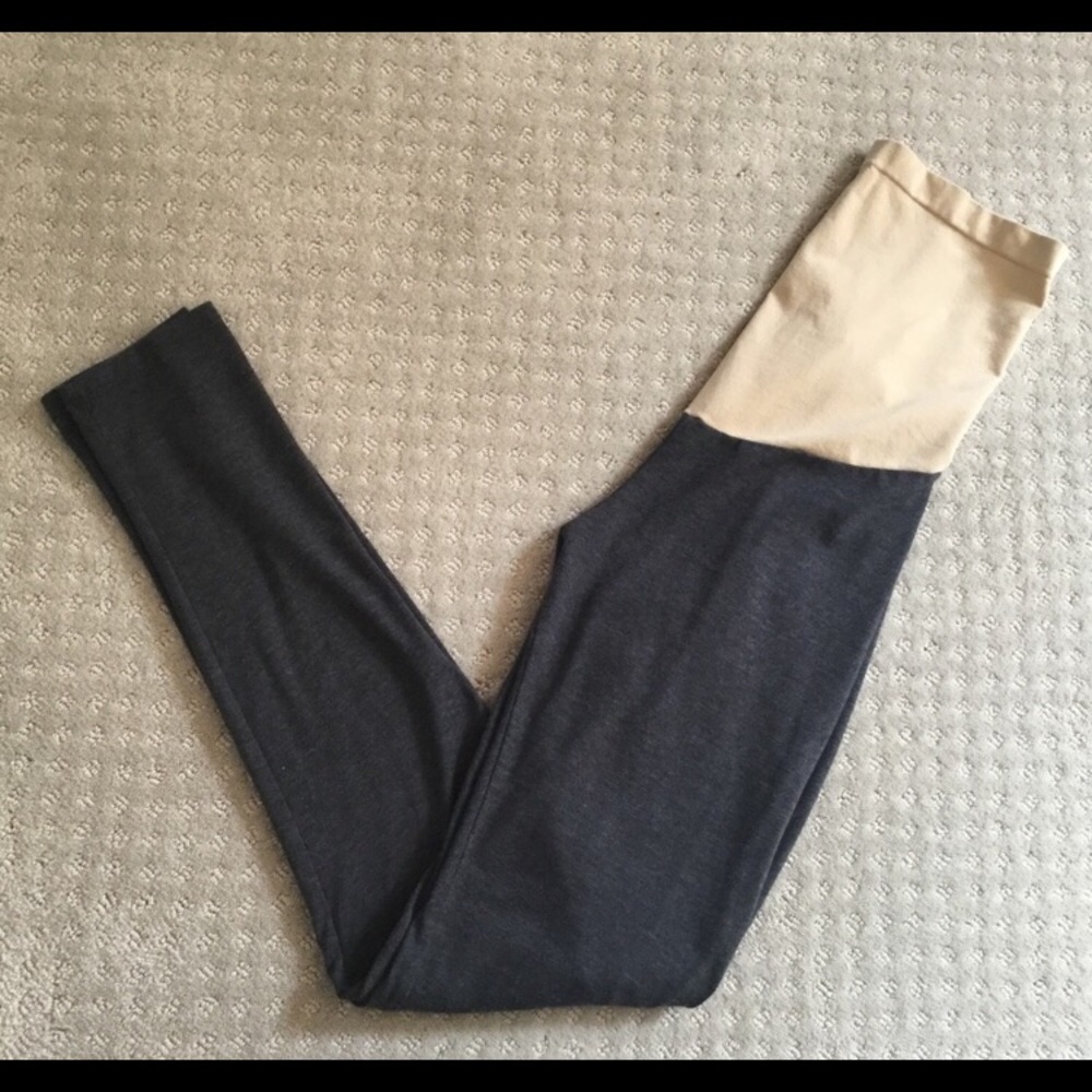 Motherhood Maternity Leggings SIZE M